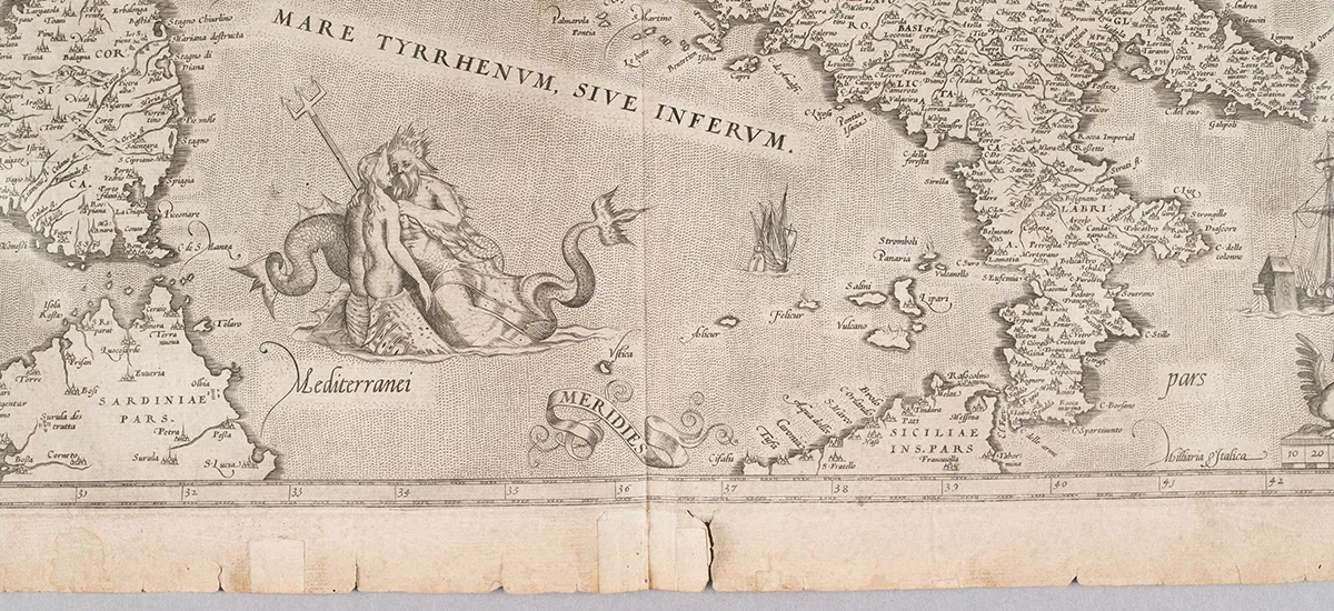 Section of a map showing split edges and tape squares.