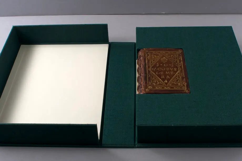 Preserving artifacts with the future in mind 